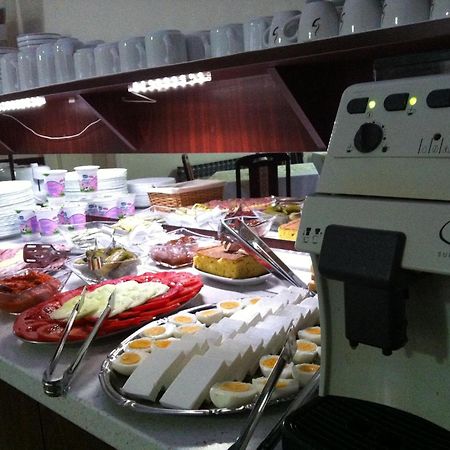 迪拉克斯别墅酒店 讷贡汀 外观 照片